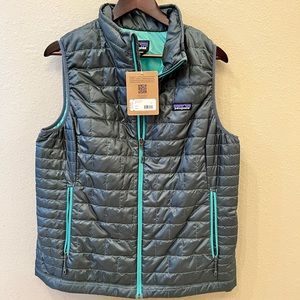 Patagonia Women’s Nano Puff Vest Size XL